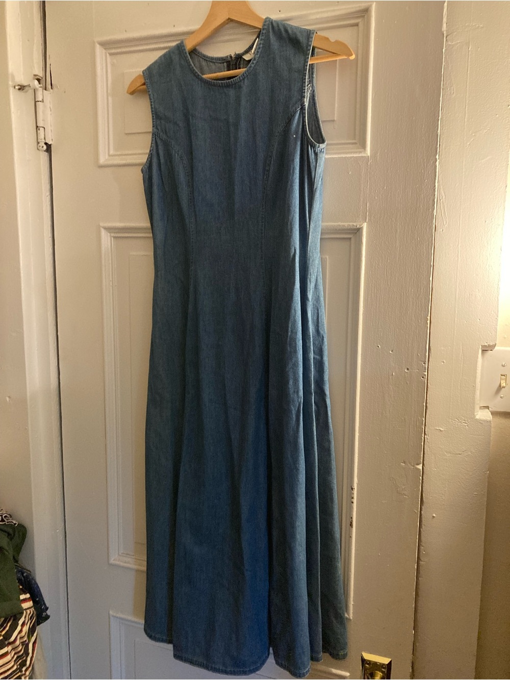 vintage Petite Sophisticate Sleeveless Denim Maxi Dress - Blue